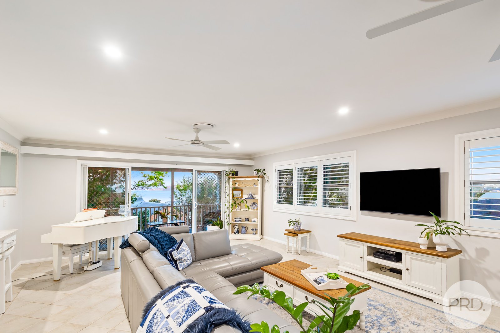 2 Fleet Street SALAMANDER BAY 18