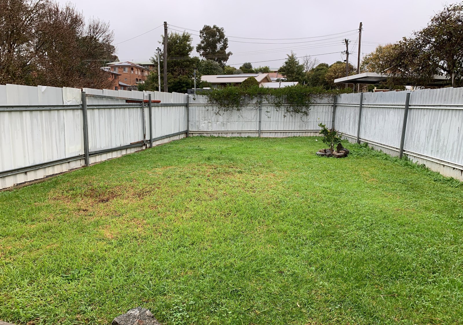 2 Flinders Court TUMUT 9