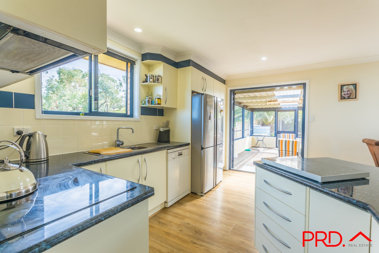 2 Ford Street TAMWORTH 10