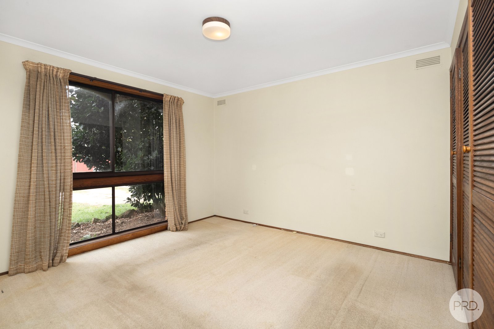 2 Forest Court WENDOUREE 4