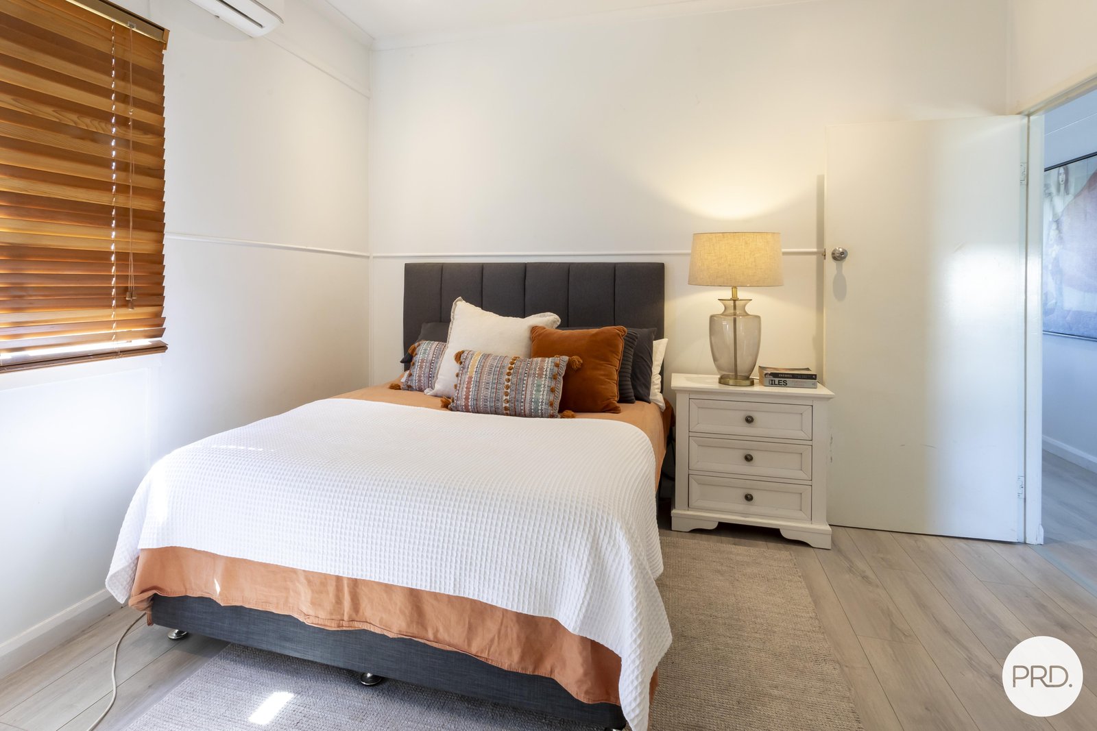 2 Forgan Street NORTH MACKAY 9