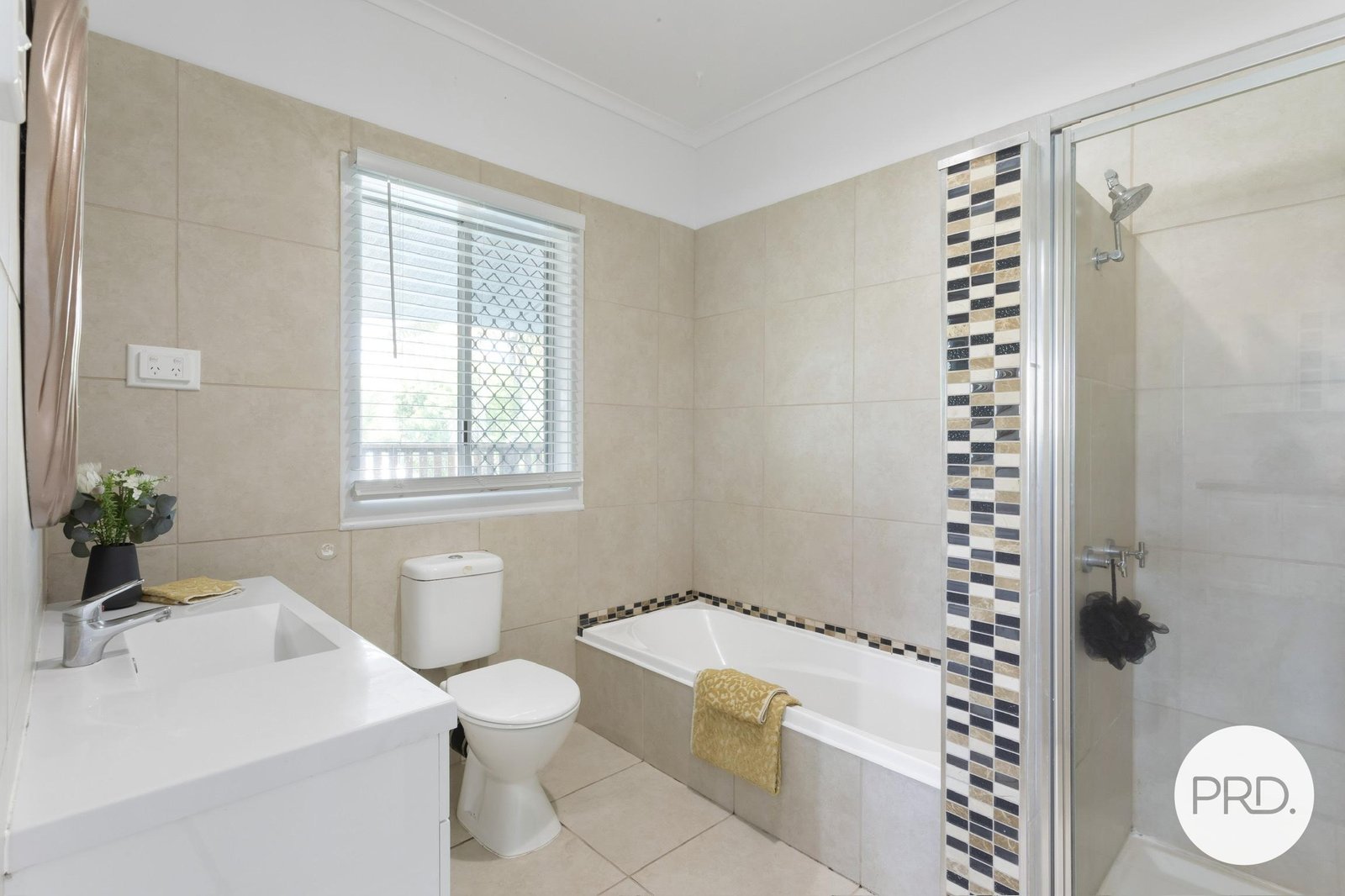 2 Forgan Street NORTH MACKAY 13