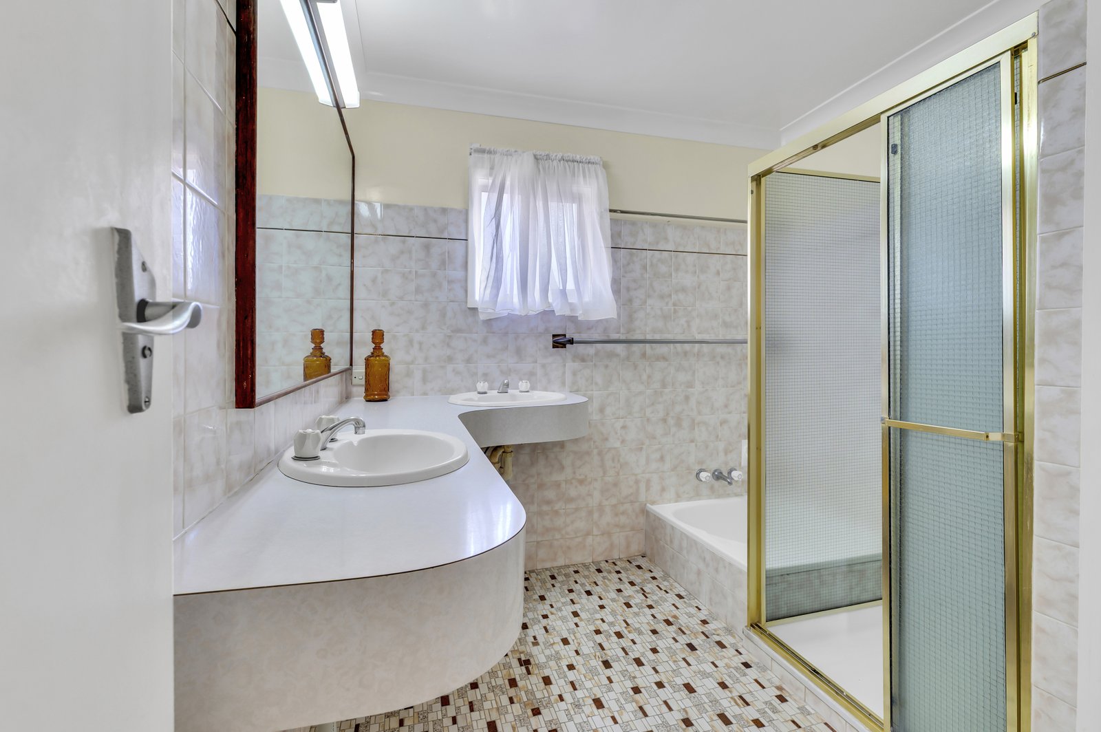 2 Forrest Avenue MOLENDINAR 14