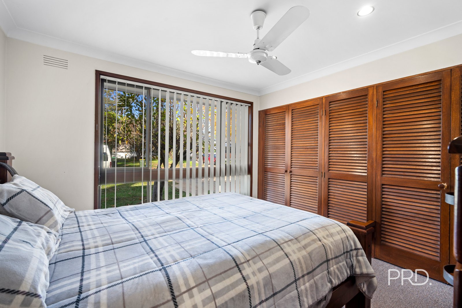 2 Fraser Street MOUNT AUSTIN 8