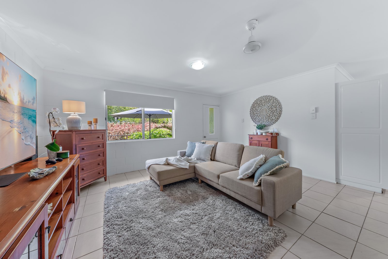 2 Frederick Street DITTMER 4