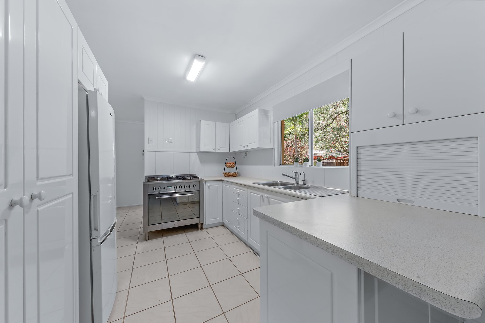 2 Frederick Street DITTMER 9