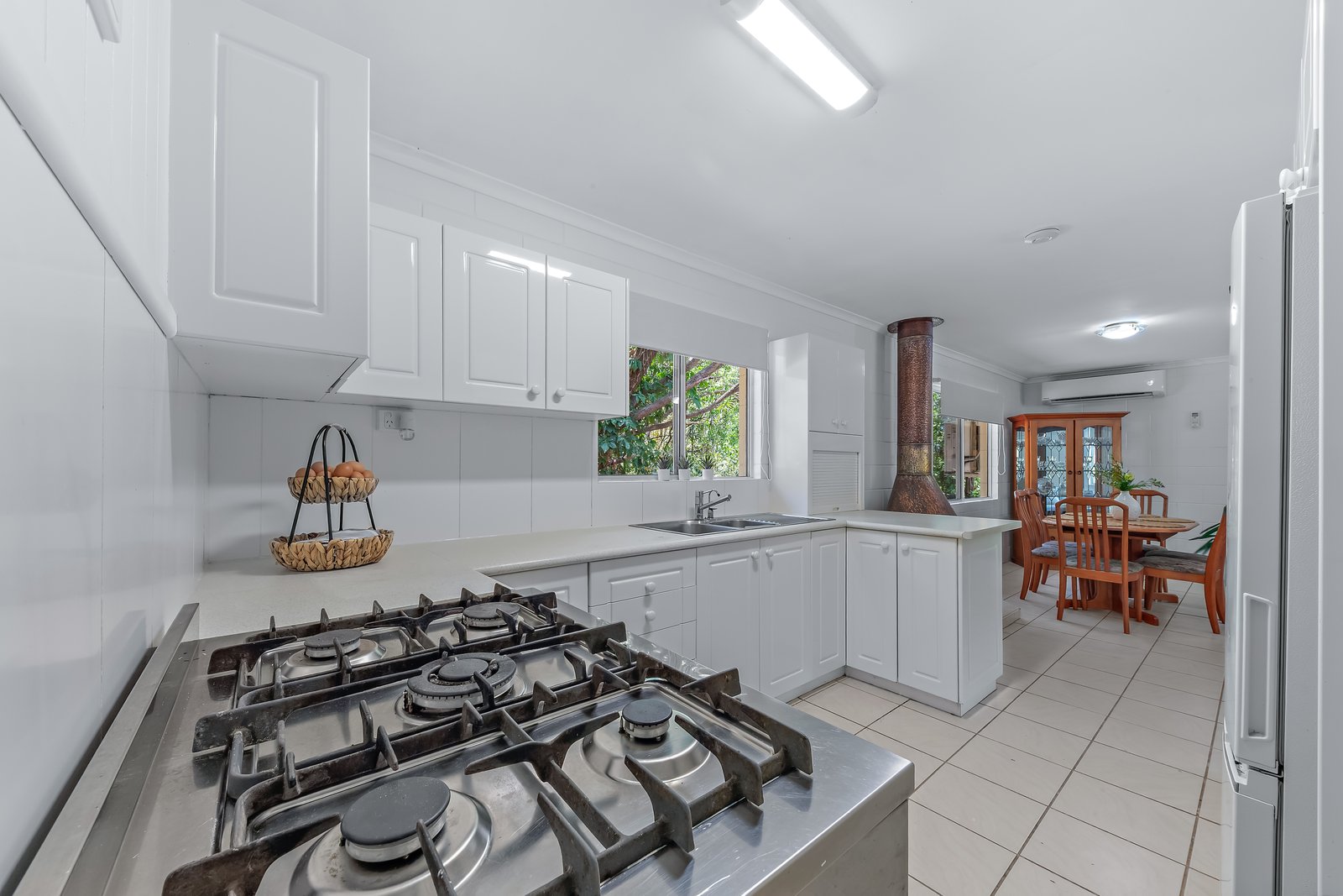 2 Frederick Street DITTMER 10