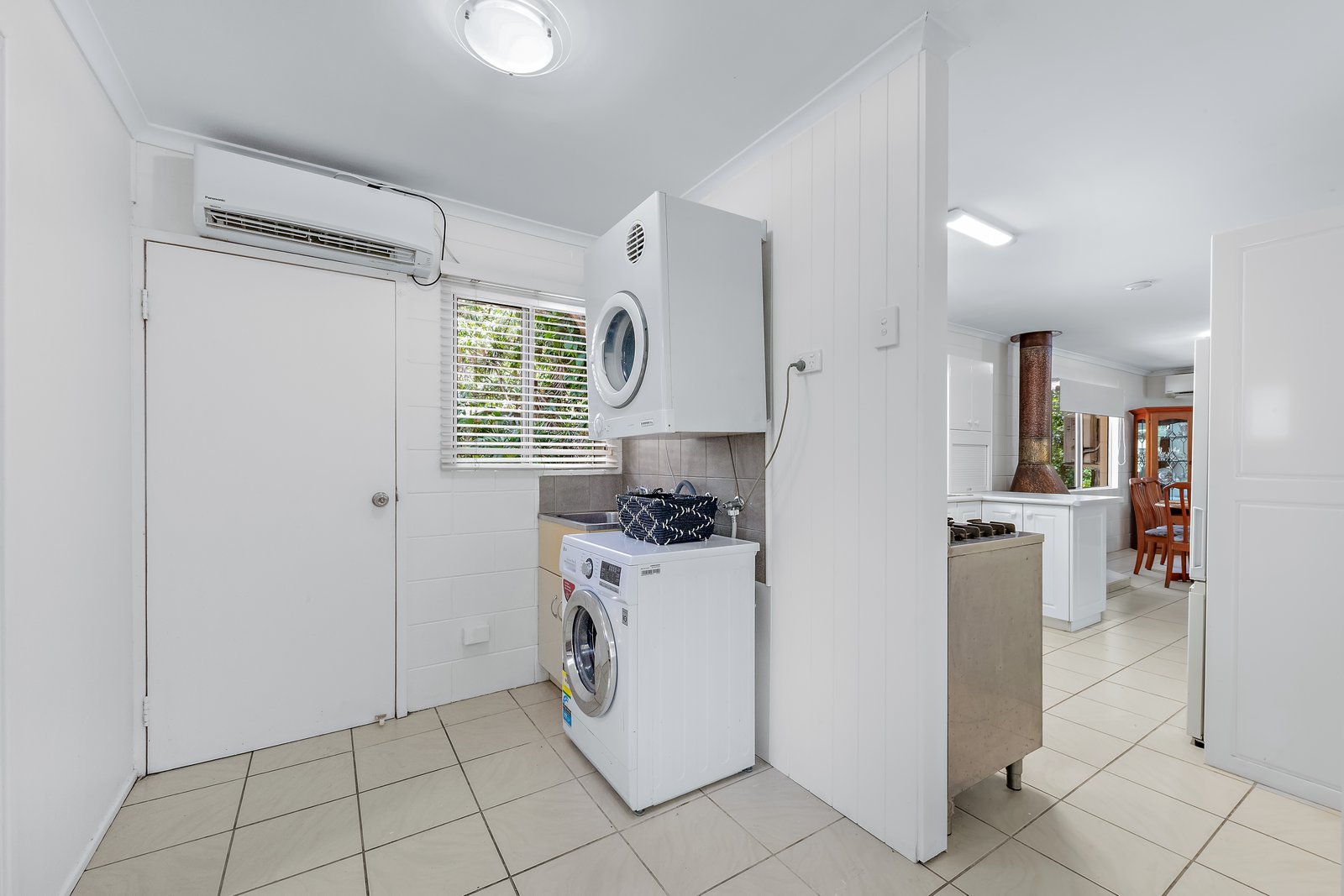 2 Frederick Street DITTMER 13