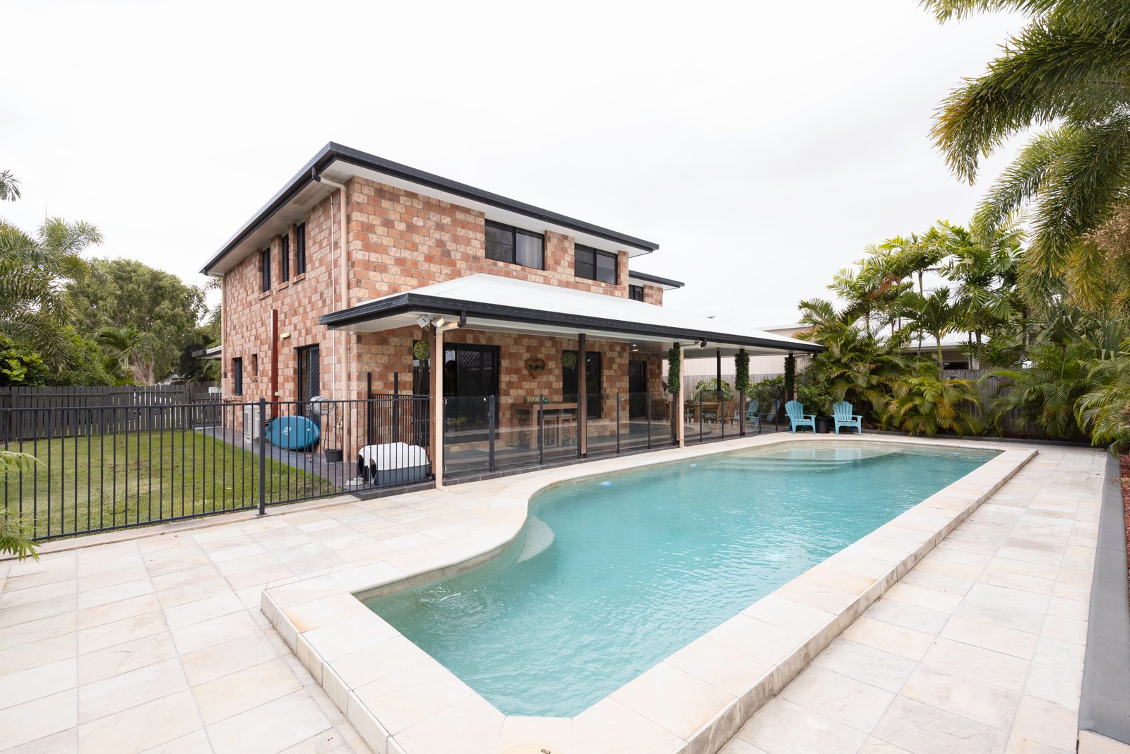 2 Friarbird Avenue BLACKS BEACH 28