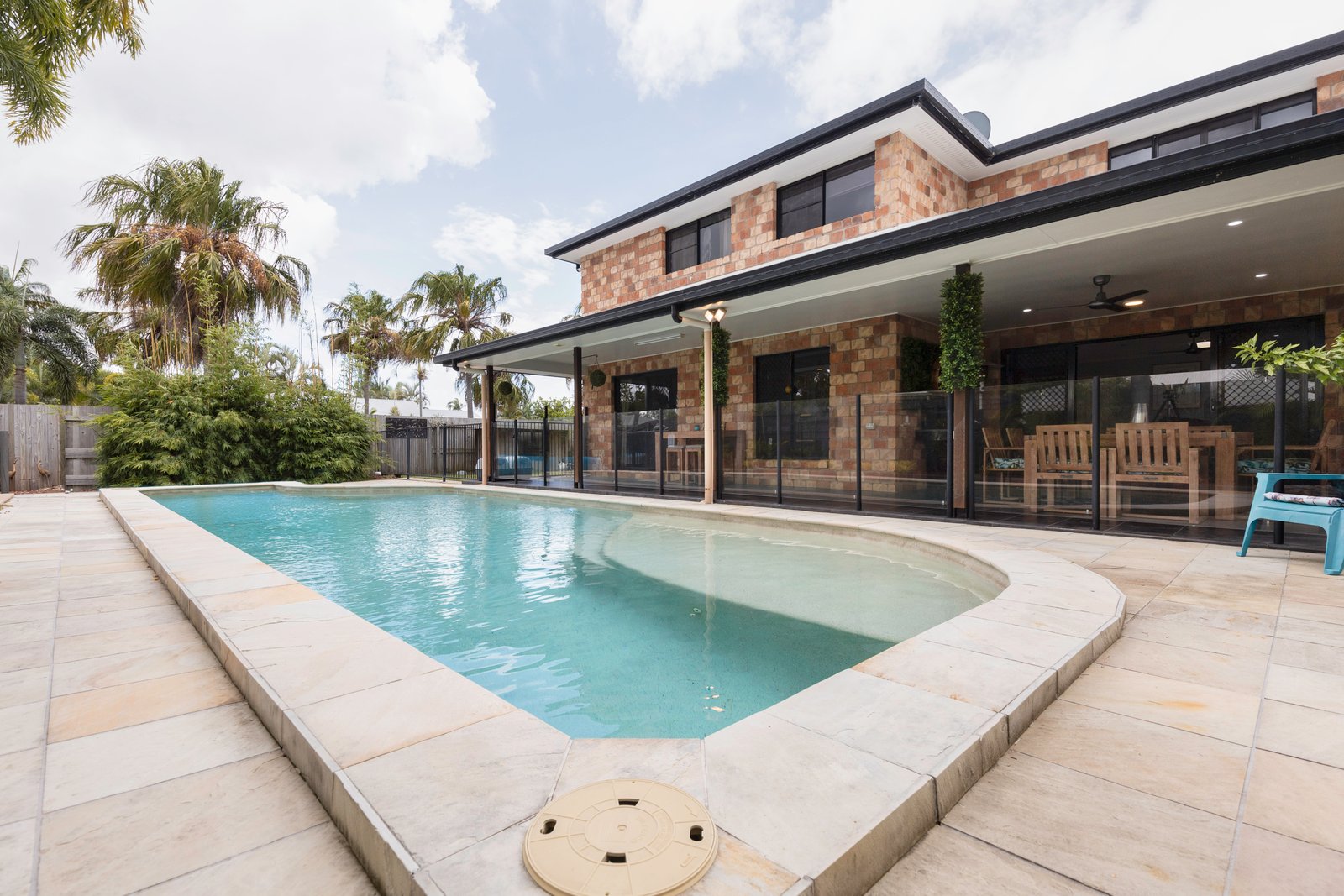 2 Friarbird Avenue BLACKS BEACH 30