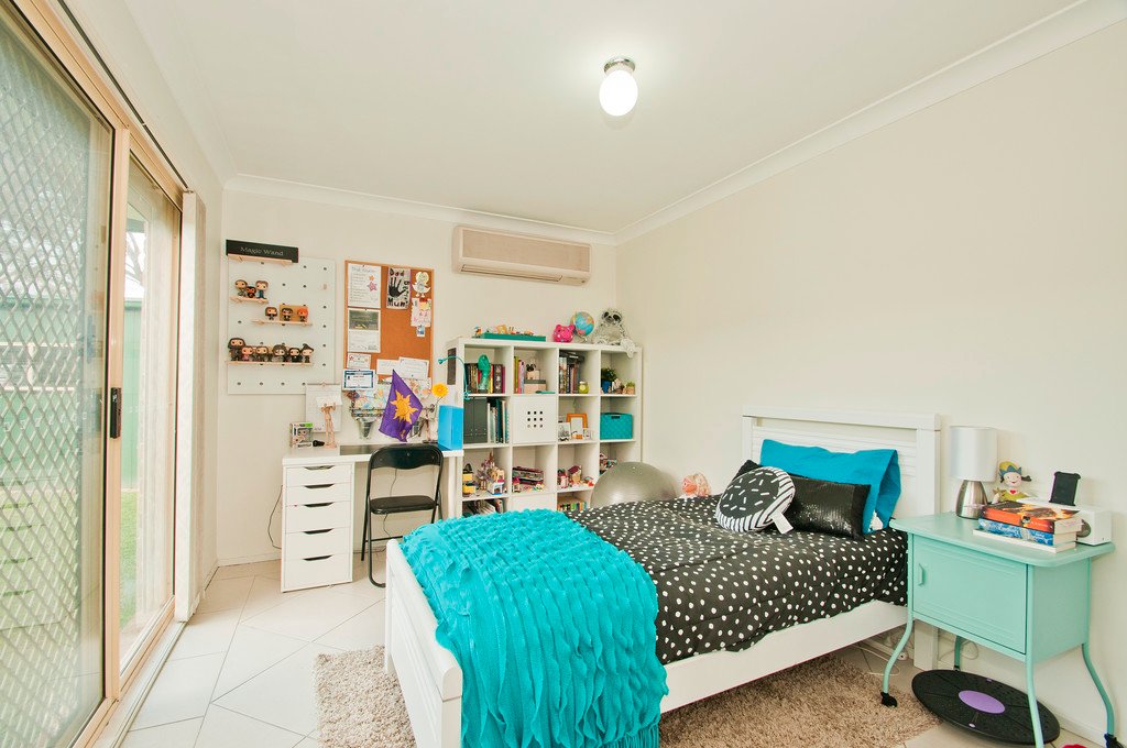 2 Fryer Place ALBION PARK 13