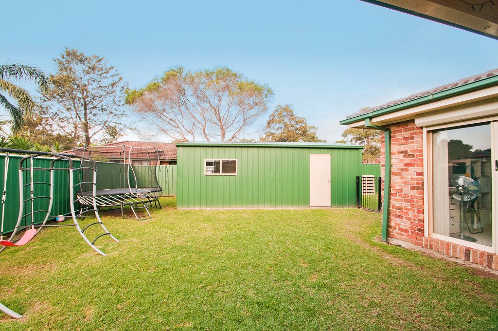 2 Fryer Place ALBION PARK 14