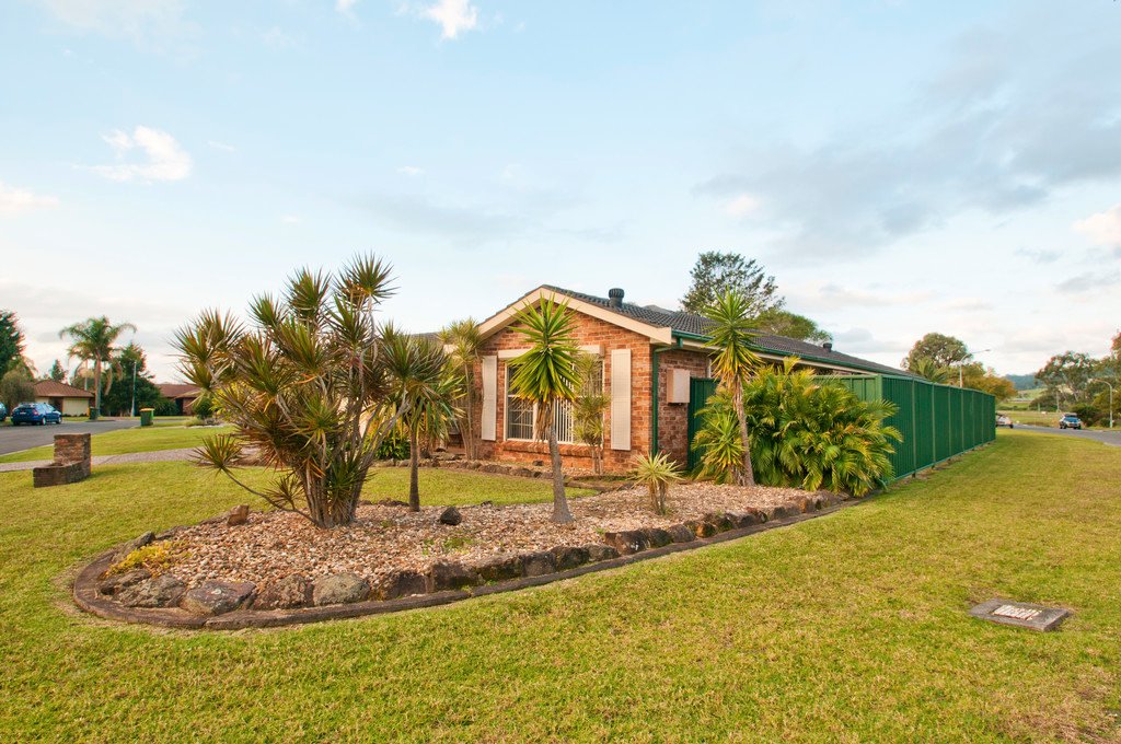 2 Fryer Place ALBION PARK 15