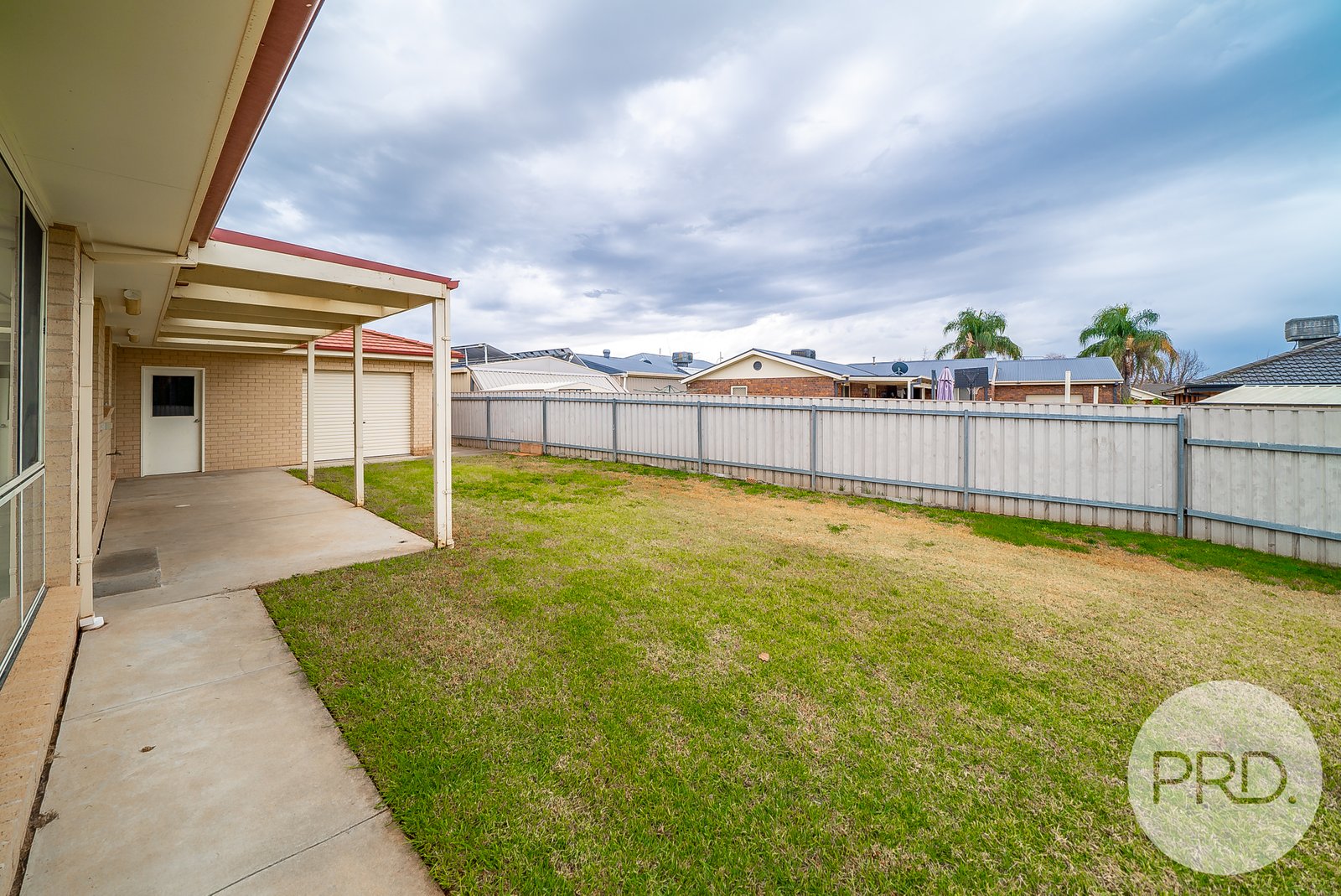 2 Garru Place WAGGA WAGGA 12