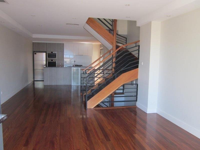 Gallery: 2 Gatehouse Lane