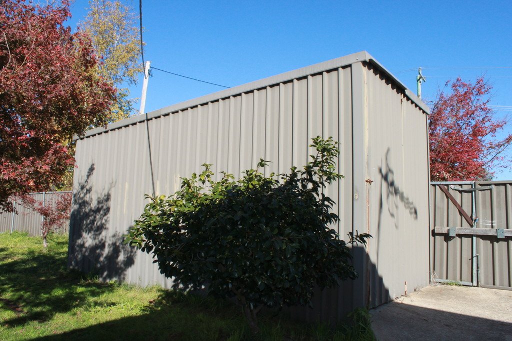 2 Gilbert Street TUMBARUMBA 12