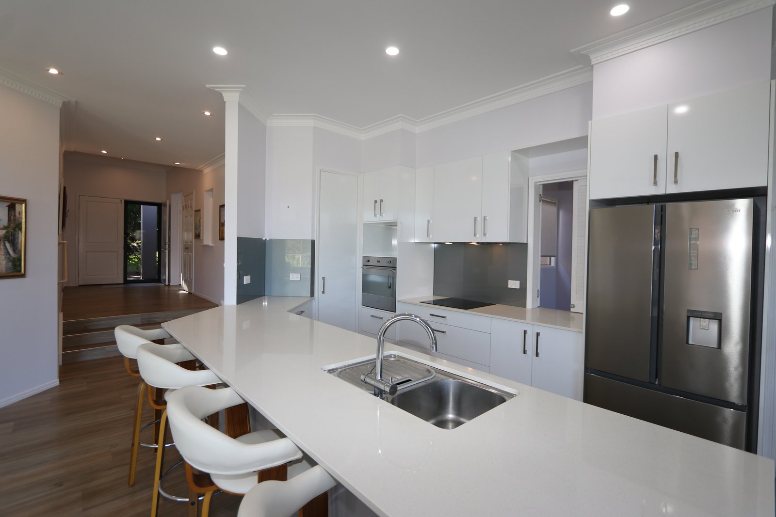 2 Girraween Grove ASHMORE 5