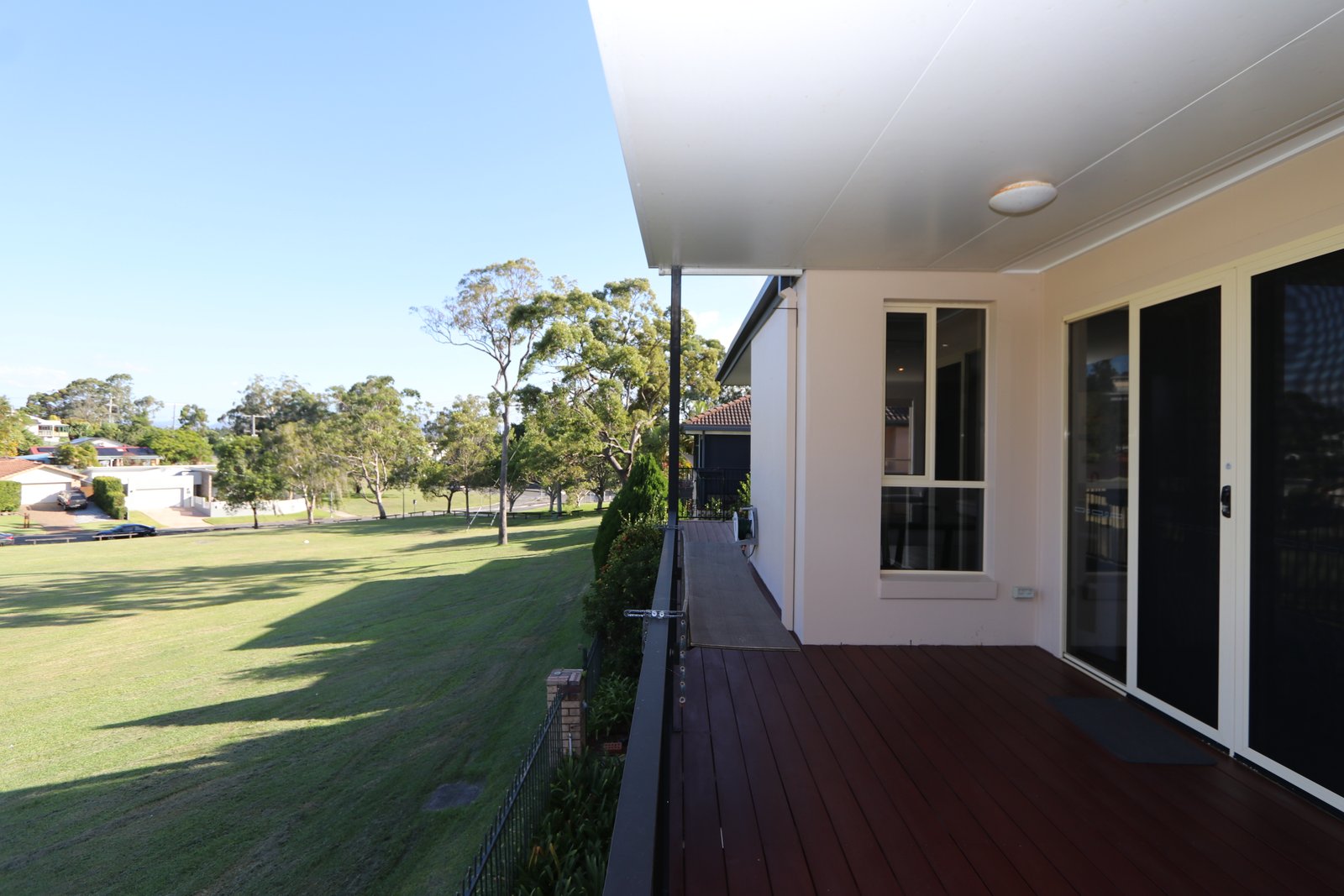 2 Girraween Grove ASHMORE 22