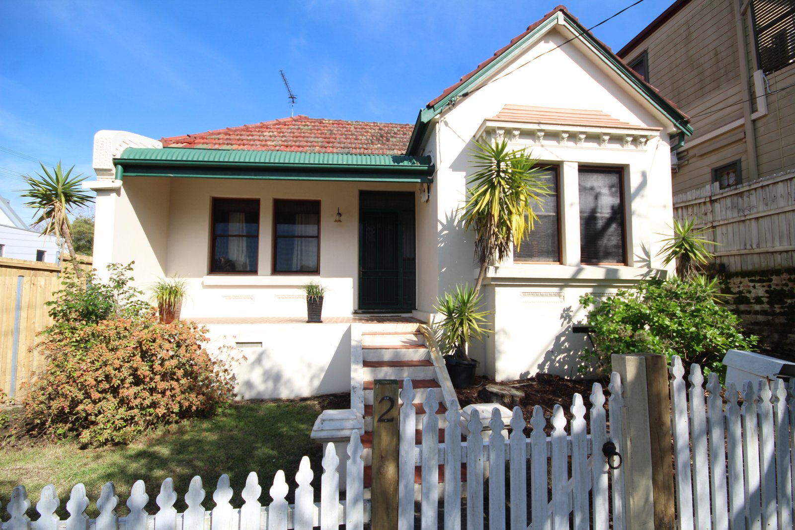 2 Gladstone Street LILYFIELD 1