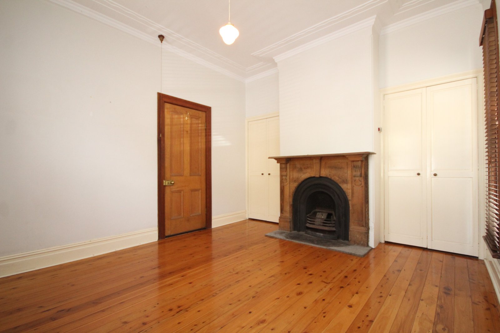2 Gladstone Street LILYFIELD 6