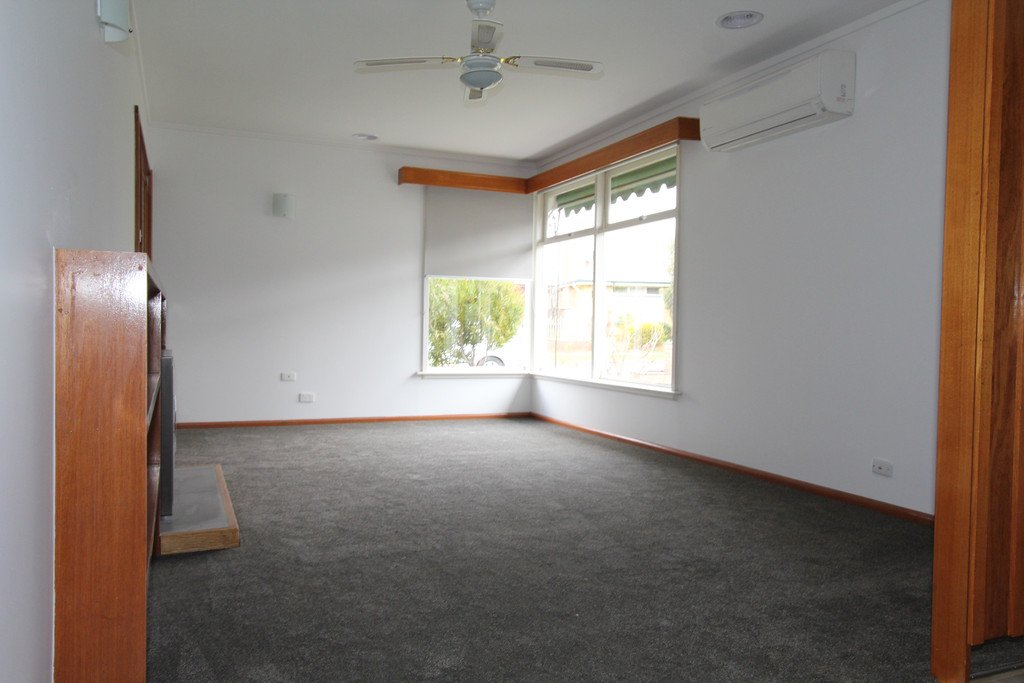 2 Glasgow Street WENDOUREE 3