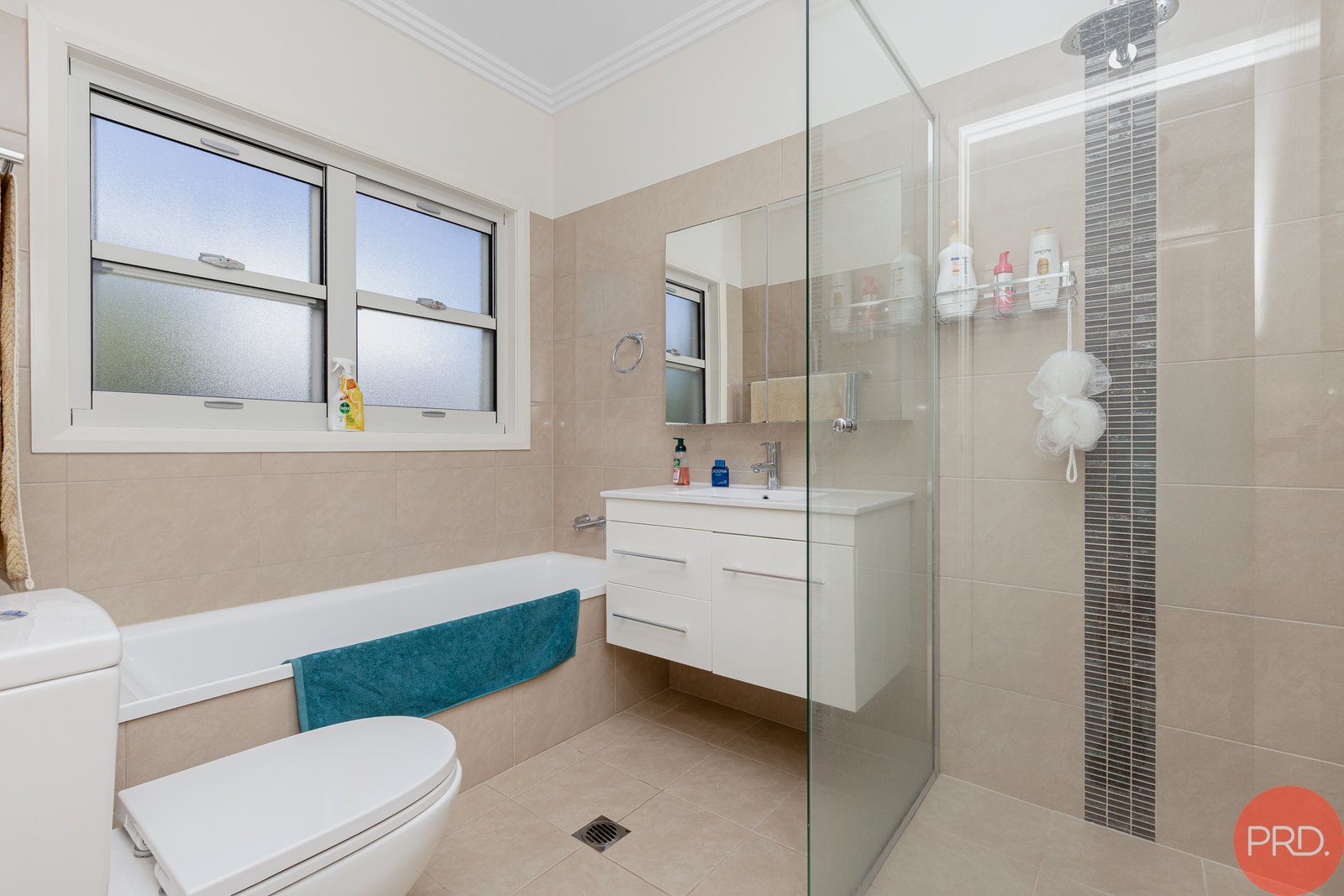 2 Glenarvon Road LORN 6