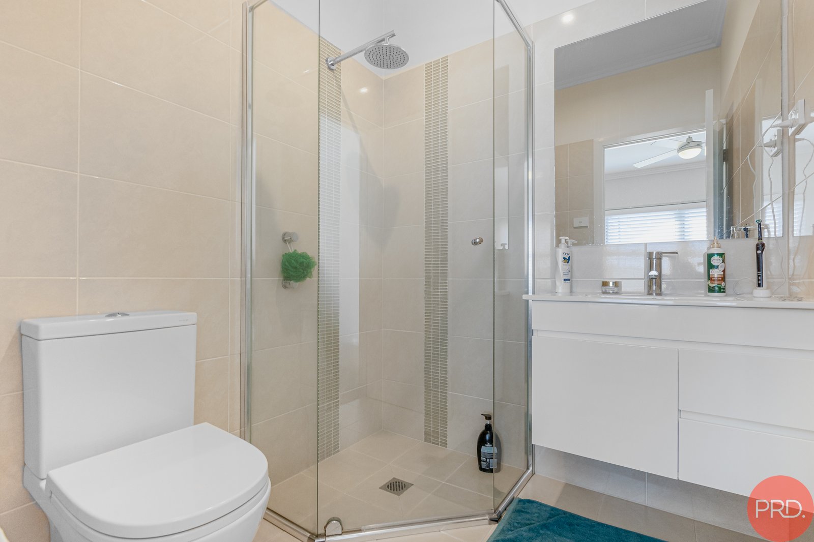 2 Glenarvon Road LORN 11