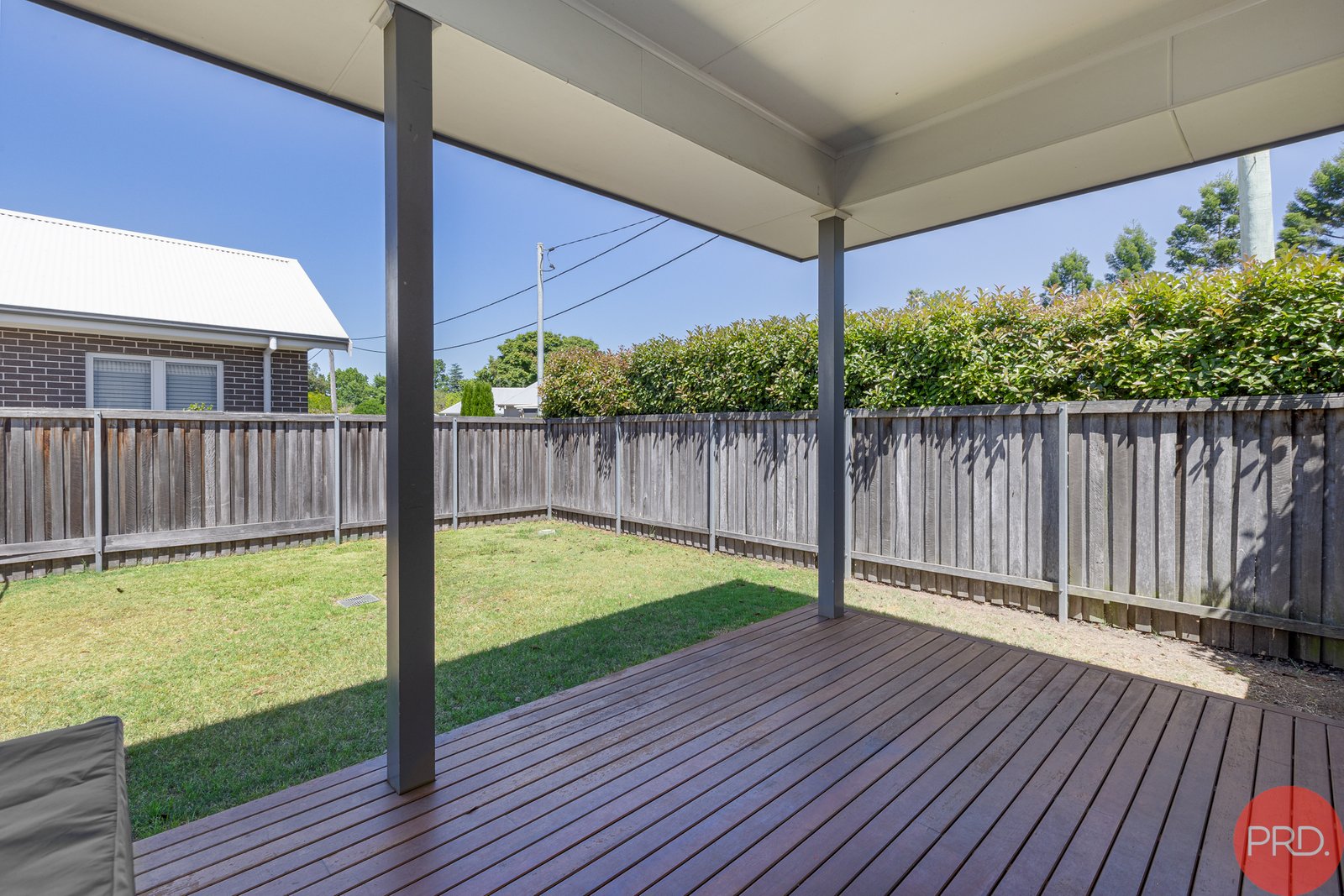 2 Glenarvon Road LORN 14