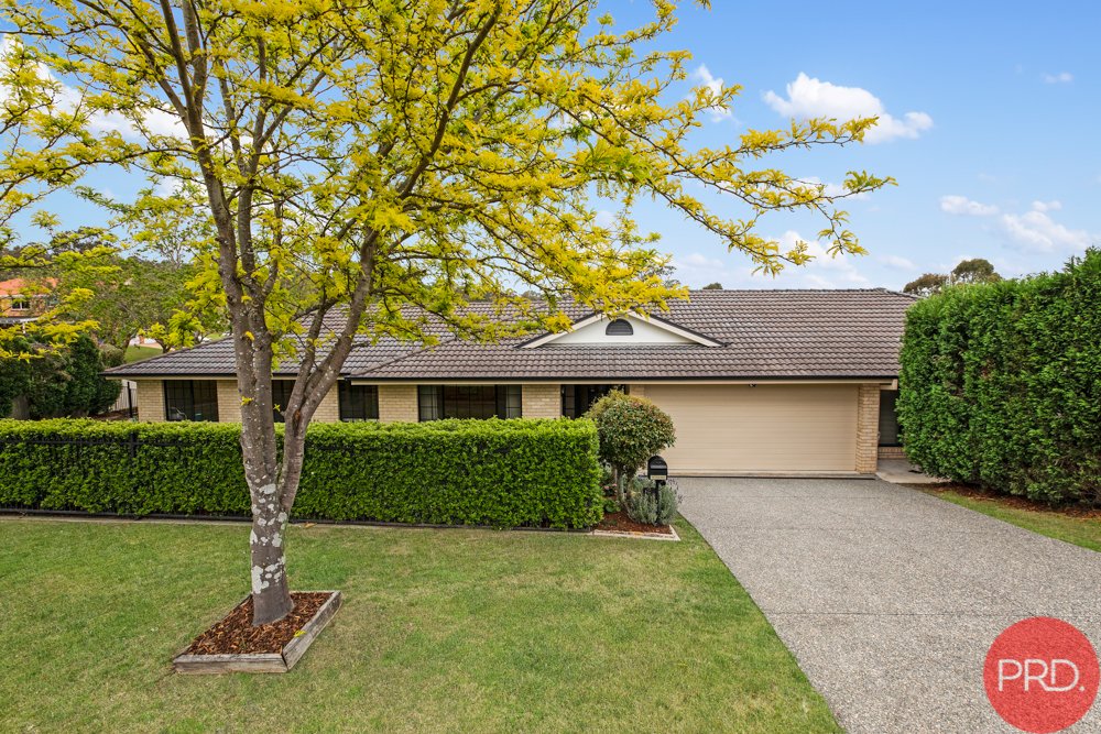 2 Glenayre Close EAST MAITLAND 1
