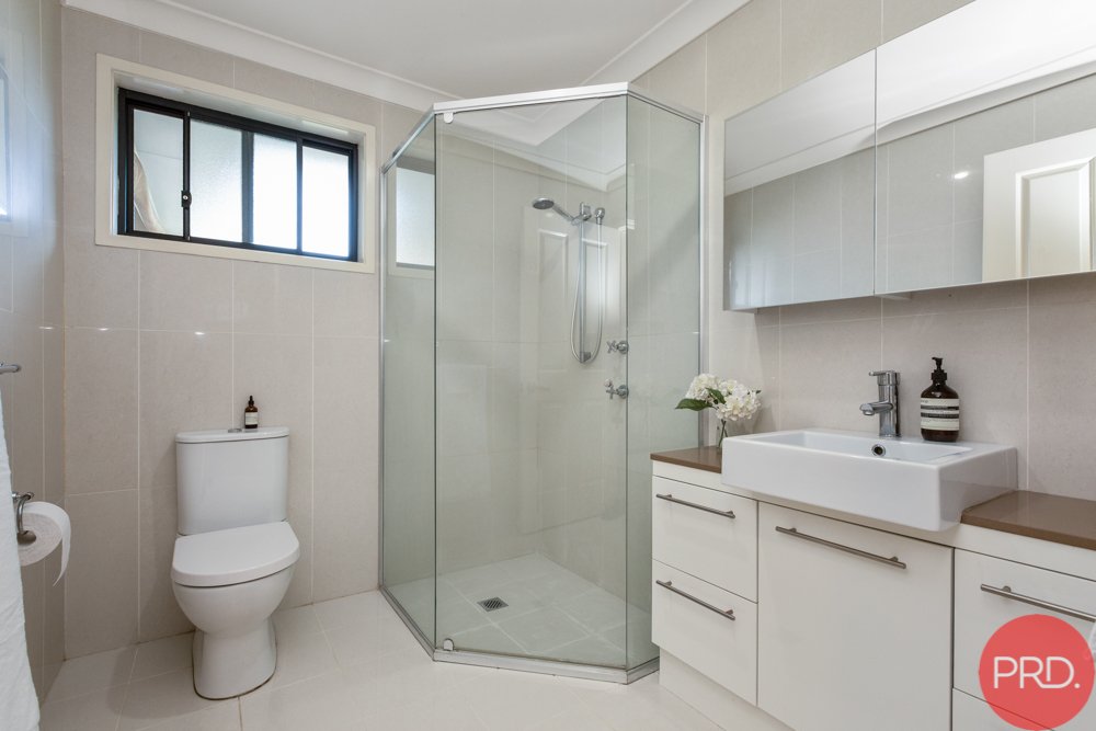 2 Glenayre Close EAST MAITLAND 18