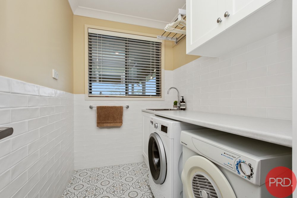 2 Glenayre Close EAST MAITLAND 19