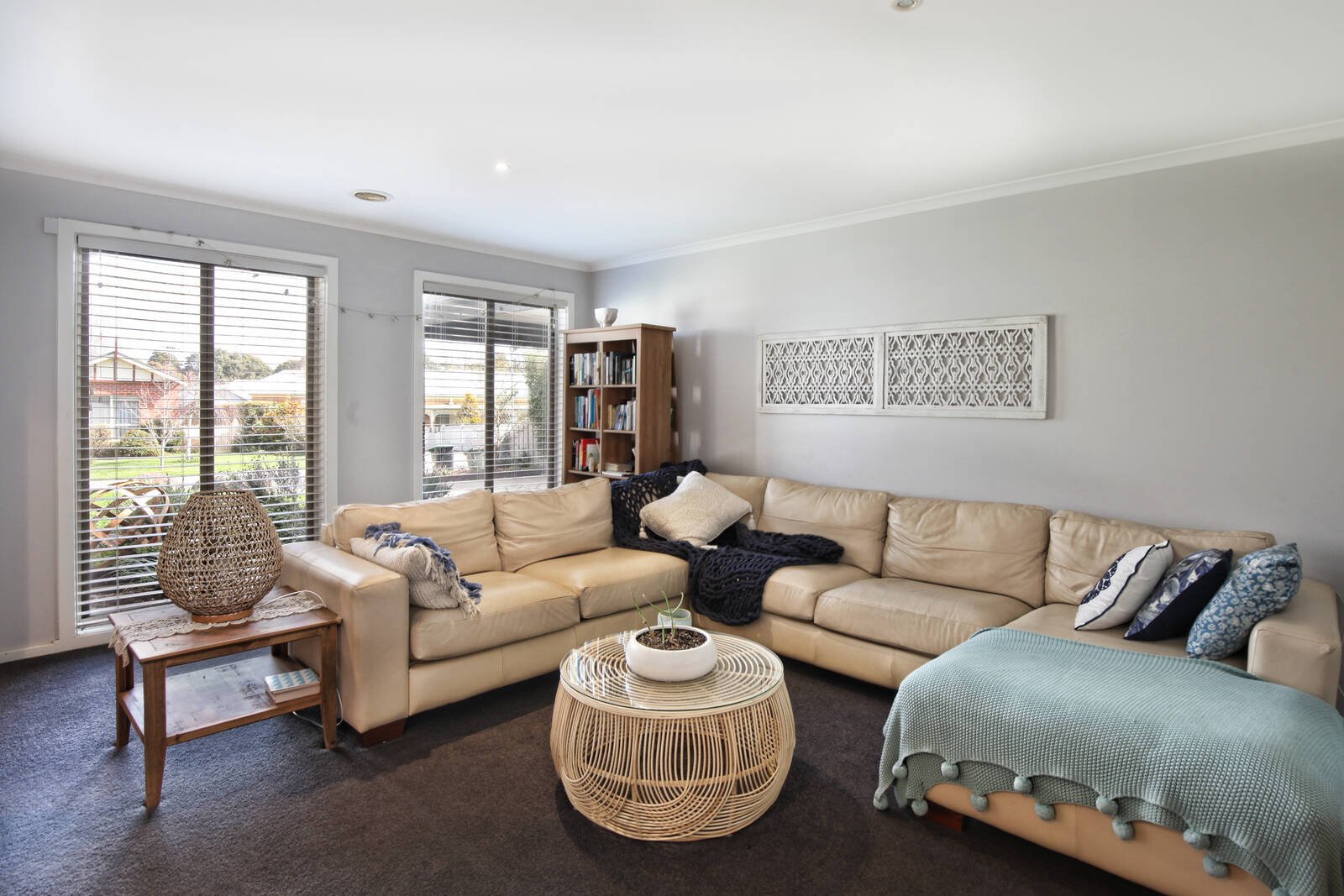 Real Estate and Property in 2 Glenice Court, Woodend, VIC