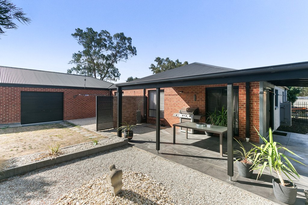 2 Glenshael Court STRATHFIELDSAYE 10