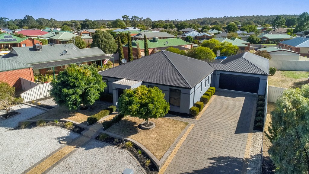 2 Glenshael Court STRATHFIELDSAYE 14