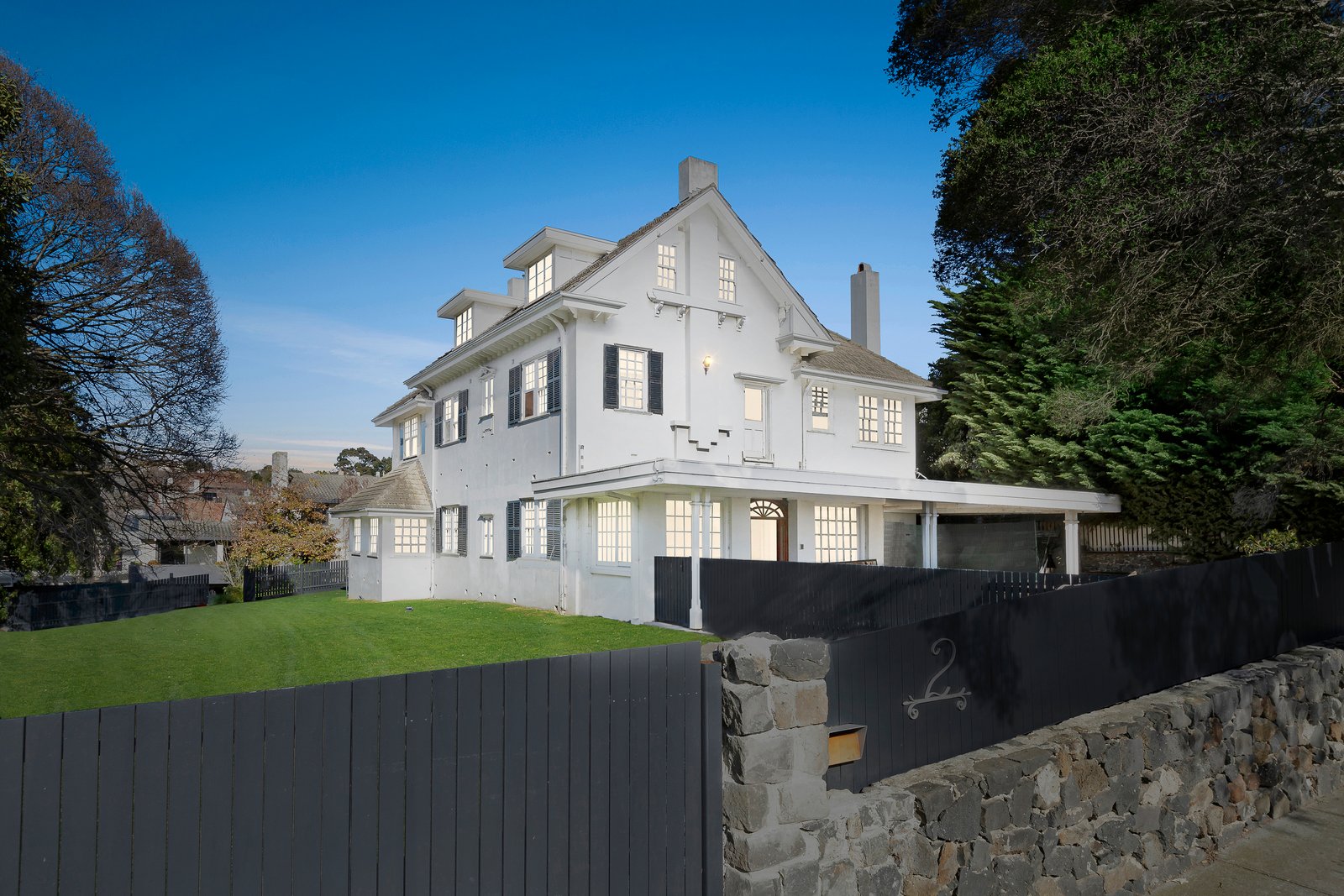 Real Estate and Property in 2 Glyndebourne Avenue, Toorak, VIC