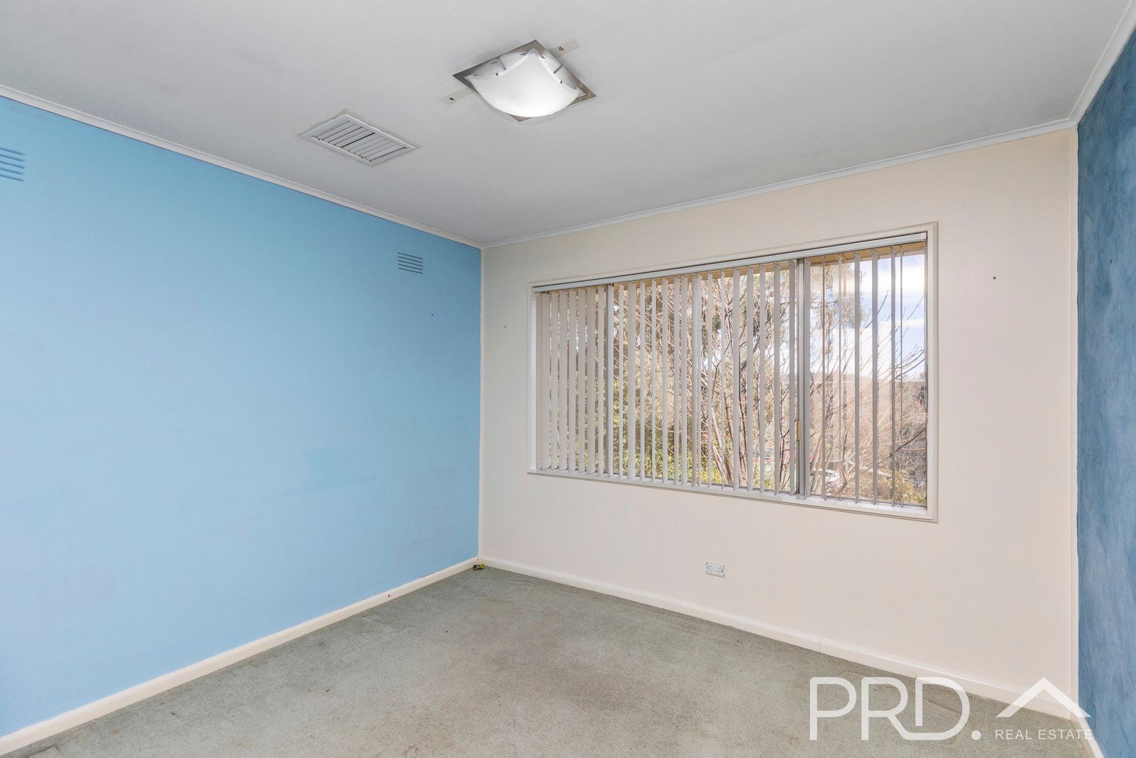 2 Godfrey Street TUMUT 11