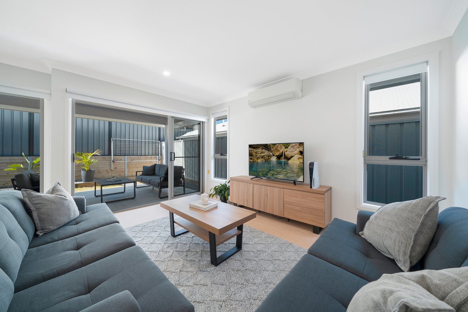 2 Golden Grove DUNBOGAN 2