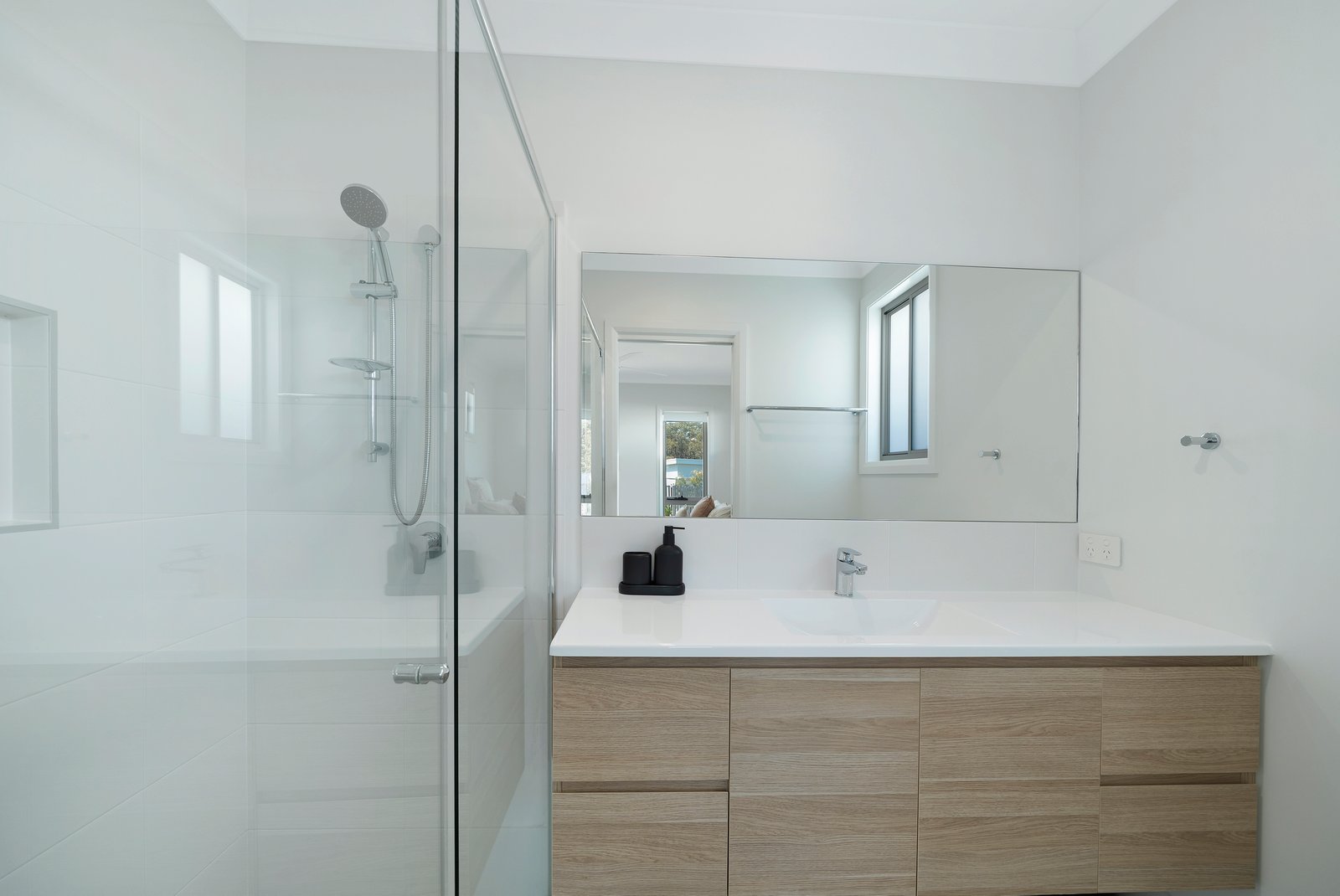 2 Golden Grove DUNBOGAN 7