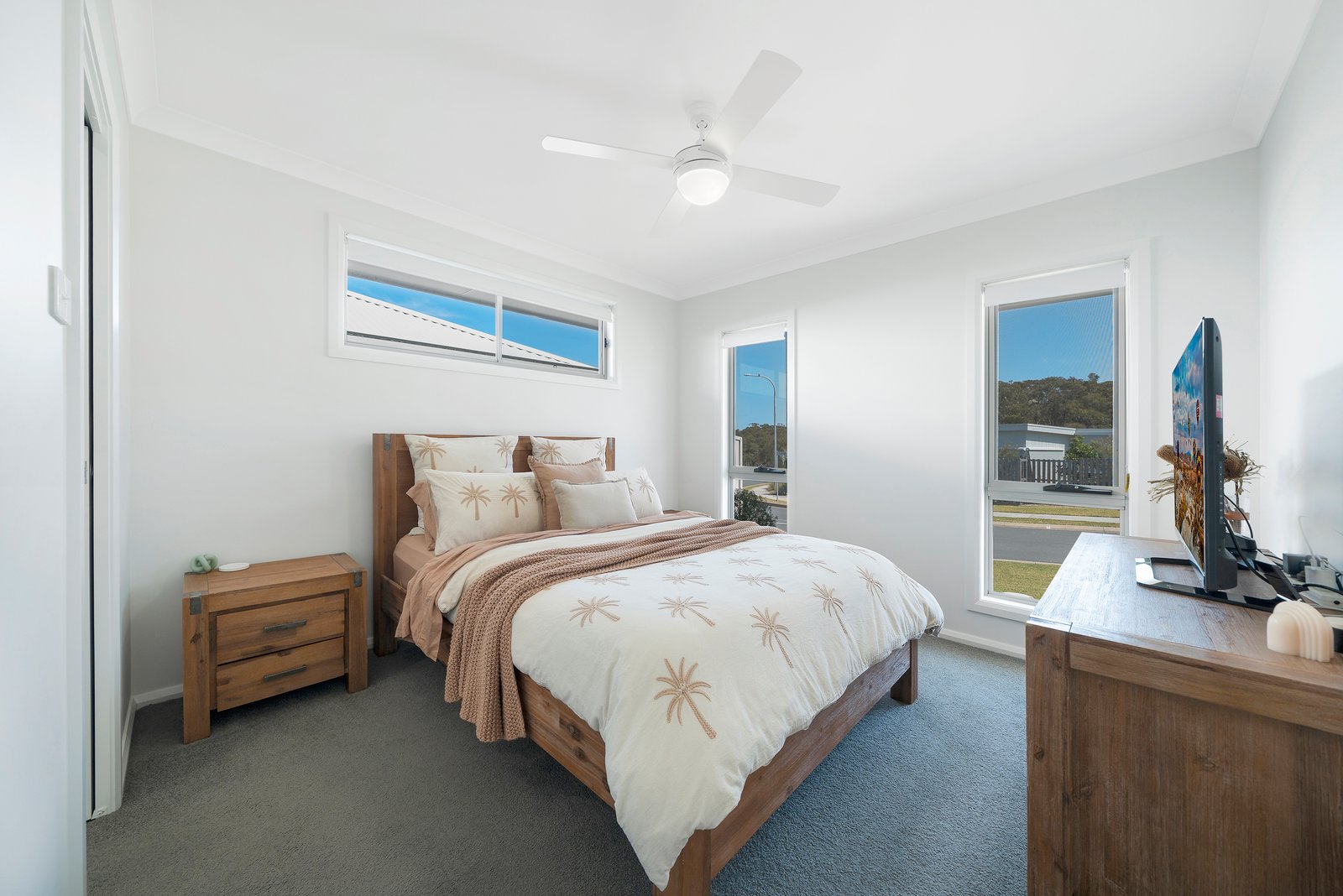 2 Golden Grove DUNBOGAN 8