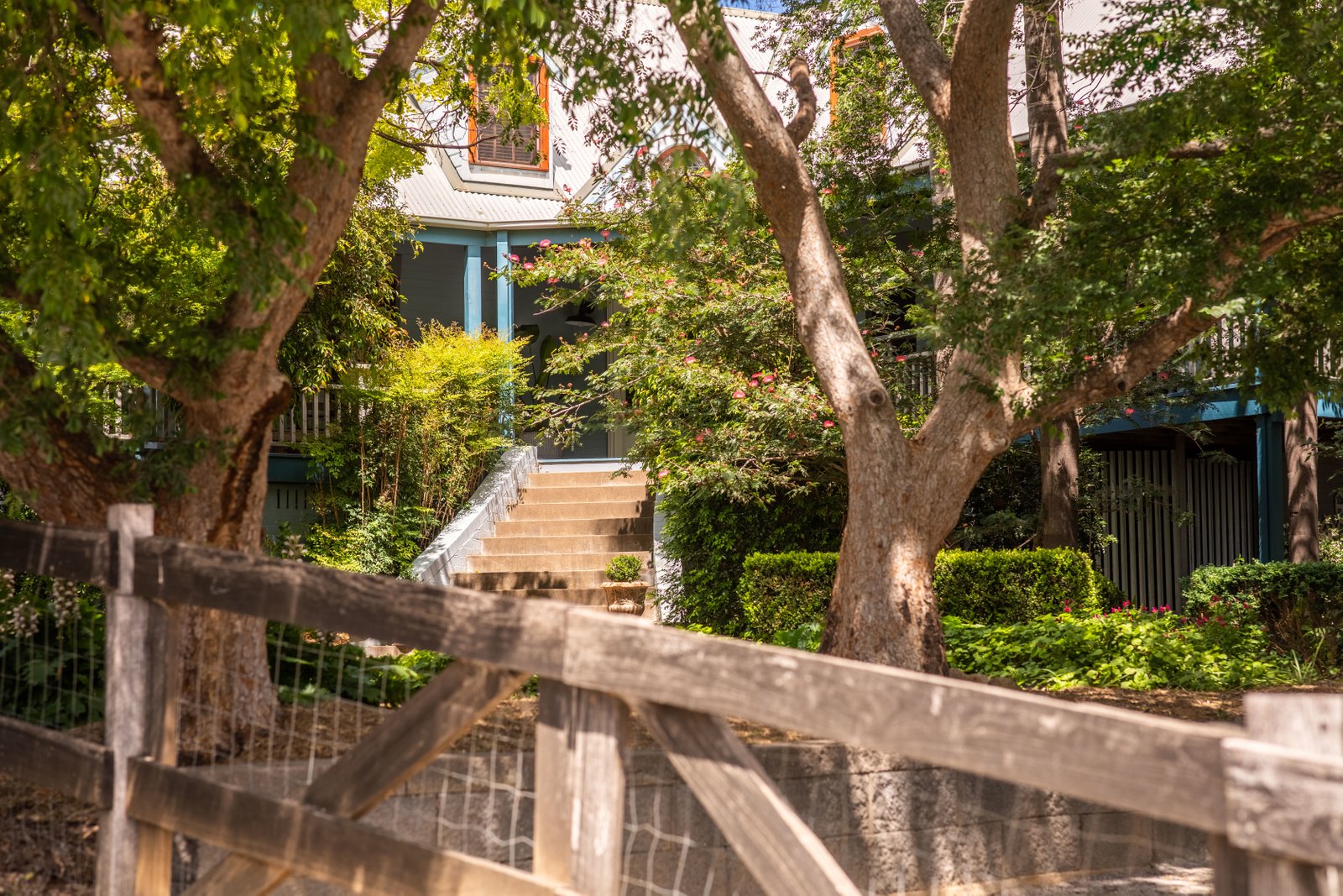 2 Gouldian Way TAMWORTH 6