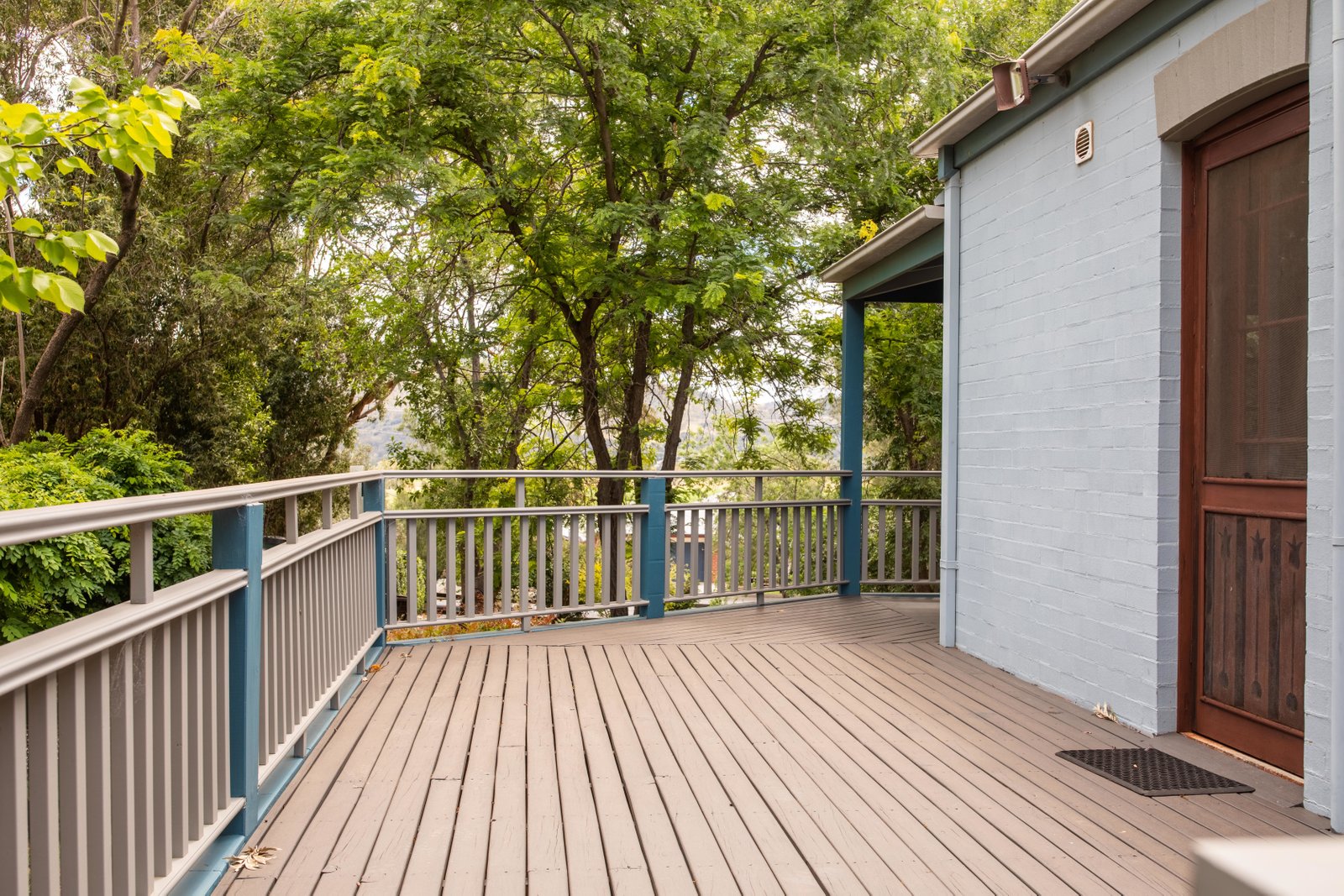 2 Gouldian Way TAMWORTH 35