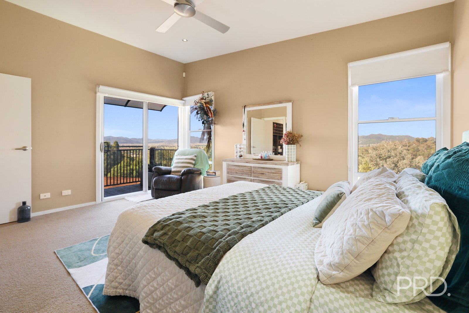 2 Grandview Place QUIRINDI 19