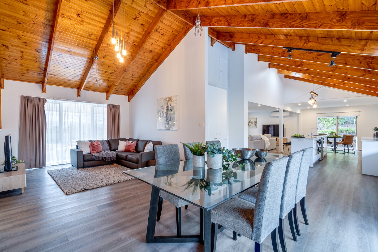 Real Estate and Property in 2 Grange Court, Gisborne, VIC