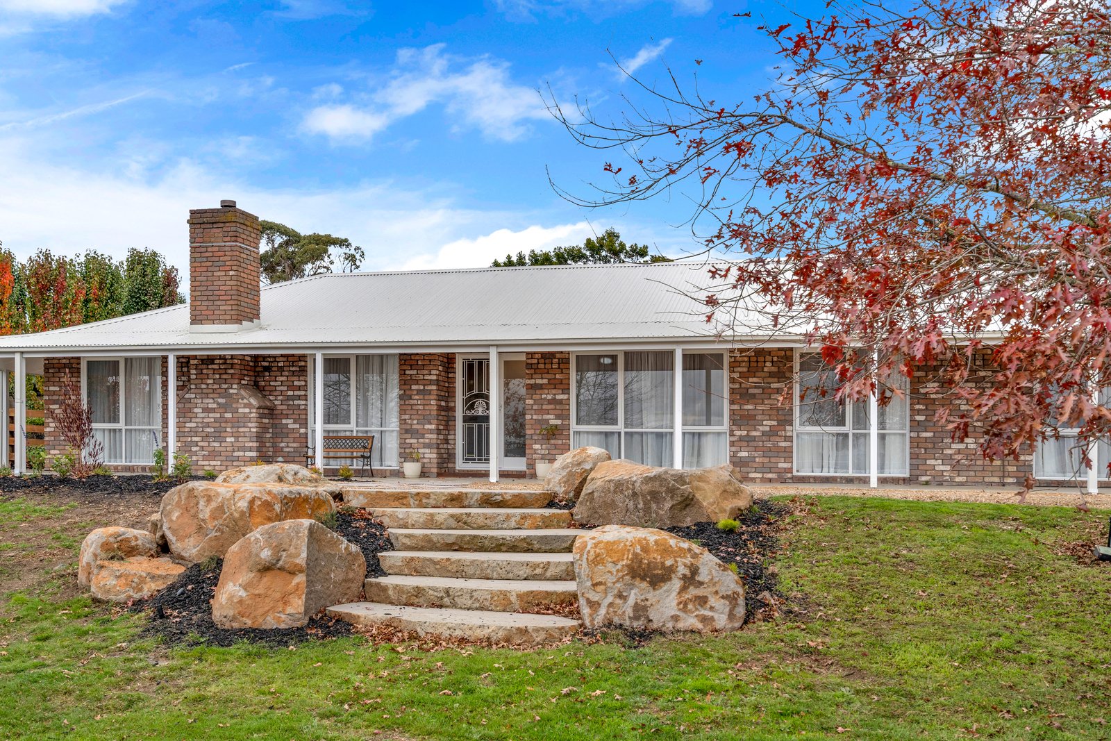 Real Estate and Property in 2 Grange Court, Gisborne, VIC