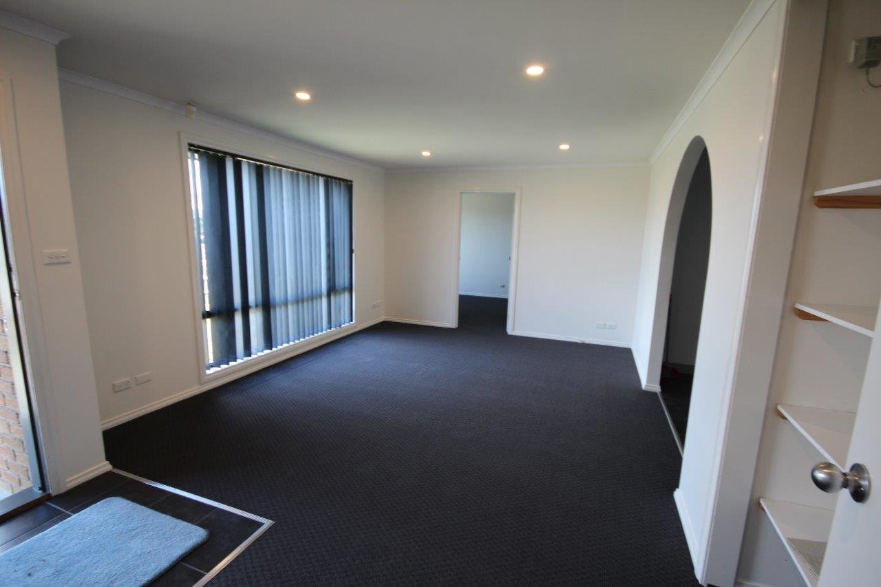 2 Grangefield Court CLARENDON VALE 2