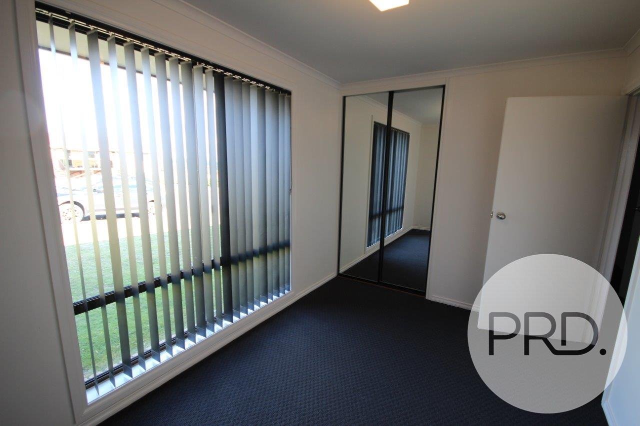 2 Grangefield Court CLARENDON VALE 12