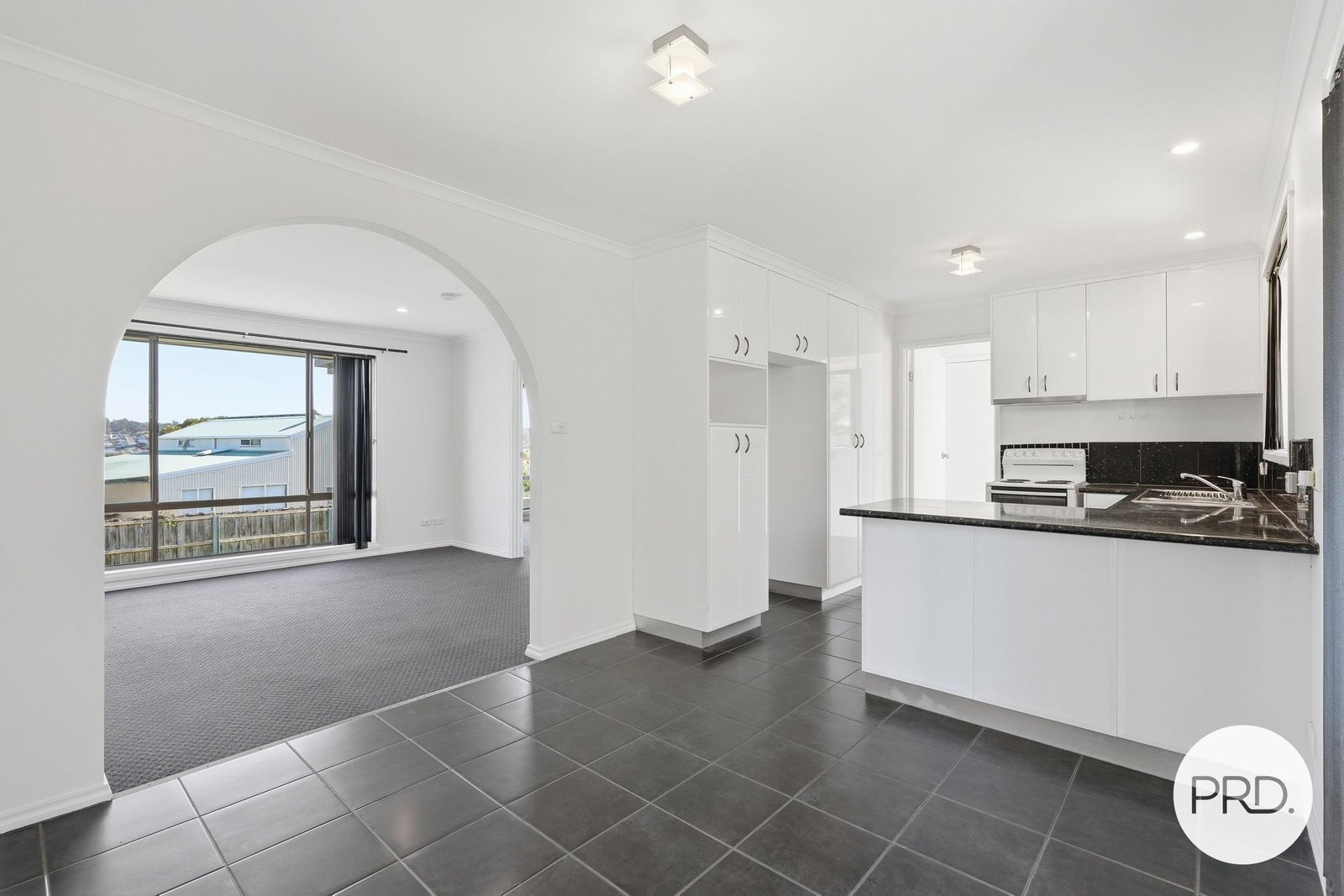 2 Grangefield Court CLARENDON VALE 2