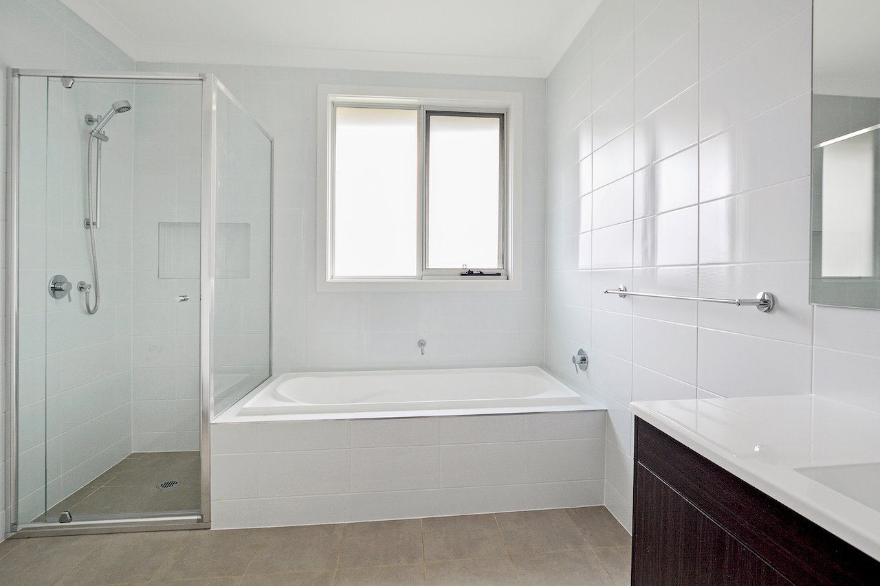 2 Greenhaven Drive Emu Heights 5