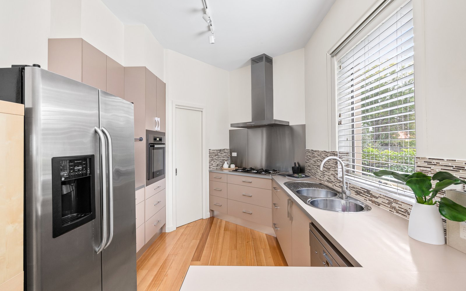 Gallery: 2 Grenville Street