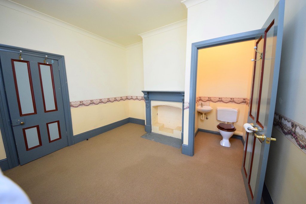 2 Grey Street NEW NORFOLK 17